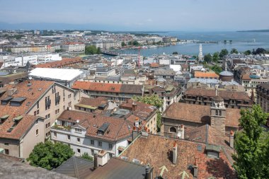GENEVA, SWitzERLAND - 20 Haziran 2023: İsviçre 'nin Cenevre kentinin şaşırtıcı Panoramik manzarası