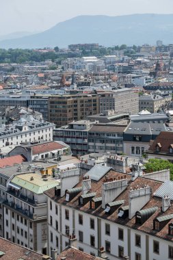 GENEVA, SWitzERLAND - 20 Haziran 2023: İsviçre 'nin Cenevre kentinin şaşırtıcı Panoramik manzarası