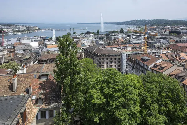 GENEVA, SWitzERLAND - 20 Haziran 2023: İsviçre 'nin Cenevre kentinin şaşırtıcı Panoramik manzarası