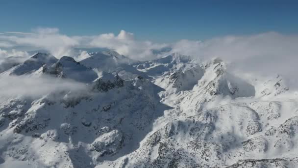 Úžasný Letecký Zimní Pohled Hory Pirin Poblíž Polezhan Bezbog Peaks — Stock video
