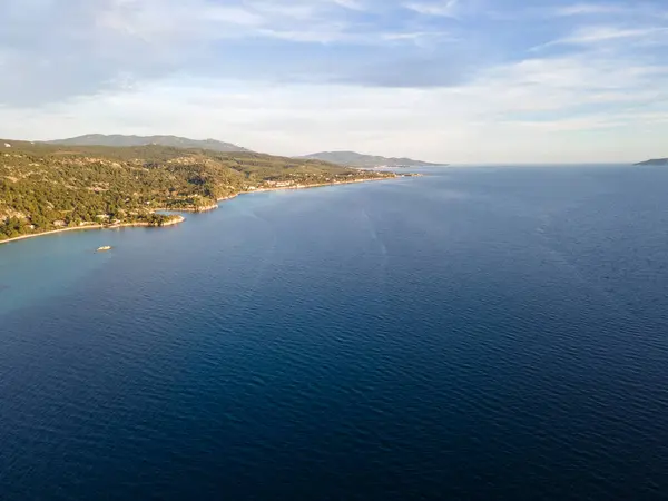希腊中马其顿Chalkidiki的Koviou海滩附近的Sithonia海岸线美景令人惊奇 — 图库照片