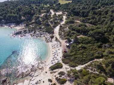 Orange Beach, Chalkidiki, Orta Makedonya ve Yunanistan yakınlarındaki Sithonia kıyı şeridinin inanılmaz manzarası