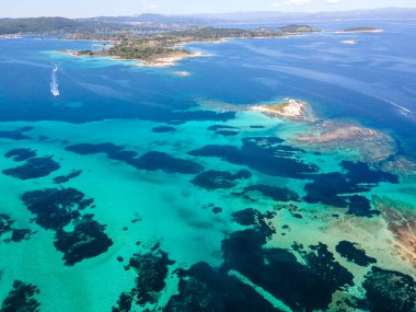 Karydi Sahili yakınlarındaki Sithonia kıyı şeridi, Chalkidiki, Orta Makedonya, Yunanistan