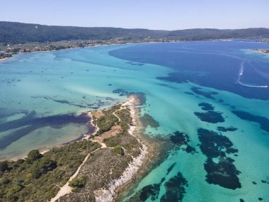 Karydi Sahili yakınlarındaki Sithonia kıyı şeridi, Chalkidiki, Orta Makedonya, Yunanistan
