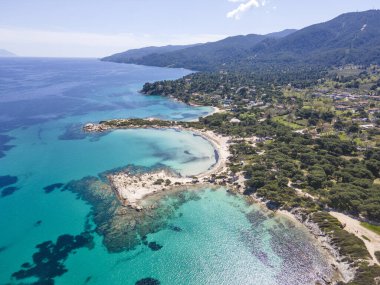 Karydi Sahili yakınlarındaki Sithonia kıyı şeridi, Chalkidiki, Orta Makedonya, Yunanistan