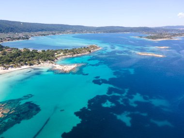Karydi Sahili yakınlarındaki Sithonia kıyı şeridi, Chalkidiki, Orta Makedonya, Yunanistan