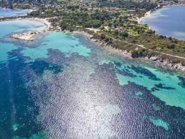 Karydi Sahili yakınlarındaki Sithonia kıyı şeridi, Chalkidiki, Orta Makedonya, Yunanistan