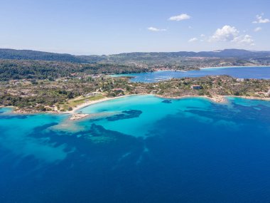 Lagonisi Sahili yakınlarındaki Sithonia kıyı şeridi, Chalkidiki, Orta Makedonya, Yunanistan