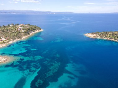 Lagonisi Sahili yakınlarındaki Sithonia kıyı şeridi, Chalkidiki, Orta Makedonya, Yunanistan