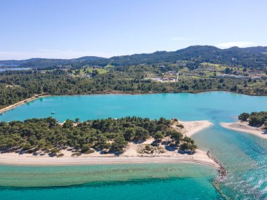 Lagoon Sahili yakınlarındaki Kassandra kıyı şeridi, Chalkidiki, Orta Makedonya, Yunanistan