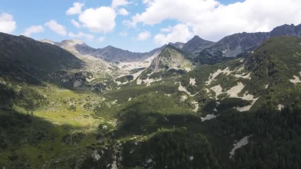Amazing Aerial View Pirin Mountain Yalovarnika Peak Bulgaria — Stockvideo