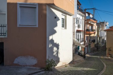 KAVALA, GREECE - 27 Aralık 2023: Eski Kavala kenti, Doğu Makedonya ve Trakya, Yunanistan