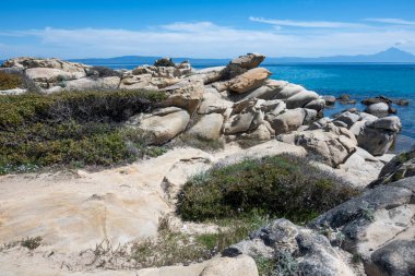 Karydi Sahili yakınlarındaki Sithonia kıyı şeridi, Chalkidiki, Orta Makedonya, Yunanistan