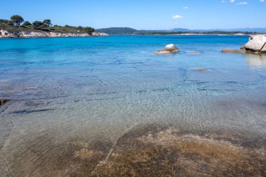Karydi Sahili yakınlarındaki Sithonia kıyı şeridi, Chalkidiki, Orta Makedonya, Yunanistan