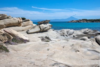Karydi Sahili yakınlarındaki Sithonia kıyı şeridi, Chalkidiki, Orta Makedonya, Yunanistan