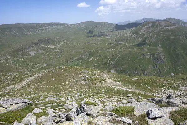 Erstaunliche Sommerlandschaft Des Rila Gebirges Der Nähe Der Kalin Gipfel — Stockfoto