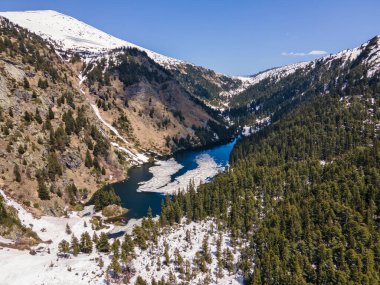 Suhoto Gölü (kuru göl), Rila Dağı, Kyustendil bölgesi, Bulgaristan