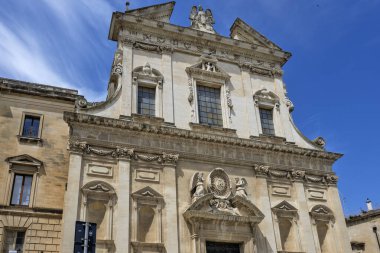 İtalya 'nın Apulia Bölgesi' ndeki Eski Lecce kasabasının muhteşem manzarası.