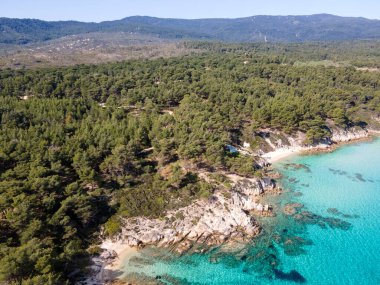 Orange Beach, Chalkidiki, Orta Makedonya ve Yunanistan yakınlarındaki Sithonia kıyı şeridinin inanılmaz manzarası