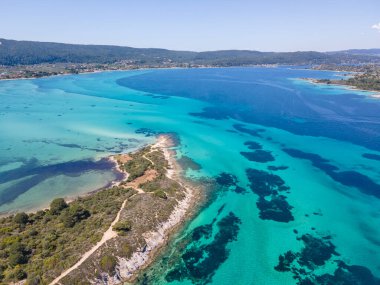 Karydi Sahili yakınlarındaki Sithonia kıyı şeridi, Chalkidiki, Orta Makedonya, Yunanistan