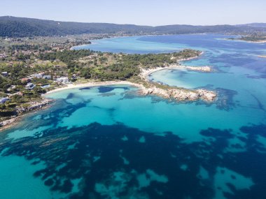 Karydi Sahili yakınlarındaki Sithonia kıyı şeridi, Chalkidiki, Orta Makedonya, Yunanistan