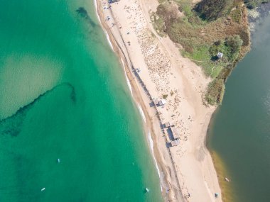Bulgaristan 'ın Veleka Sahili, Sinemorets, Burgaz Bölgesi yakınlarındaki Karadeniz kıyılarının hava manzarası