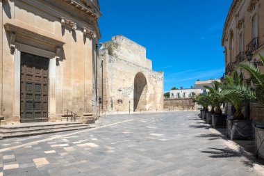 İtalya 'nın Apulia Bölgesi' ndeki Eski Lecce kasabasının muhteşem manzarası.