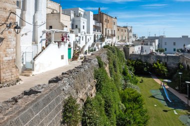 İtalya 'nın Apulia Bölgesi, Monopoli şehrinin muhteşem manzarası