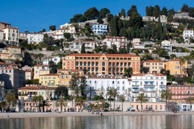 MENTON, FRANCE - 27 Ocak 2024: Menton, Provence Alpes-Cote d 'Azur, Fransa' nın panoramik manzarası