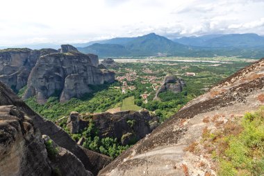 Meteora Manastırları, Teselya, Yunanistan 'ın Bahar Panoramik Manastırı