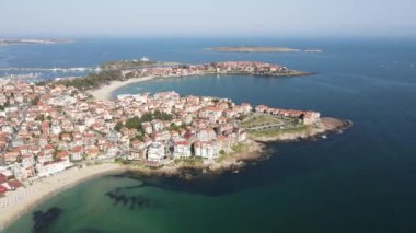 Bulgaristan 'ın Burgaz Bölgesi Sozopol yakınlarındaki Smokinya Plajı' nın hava manzarası 
