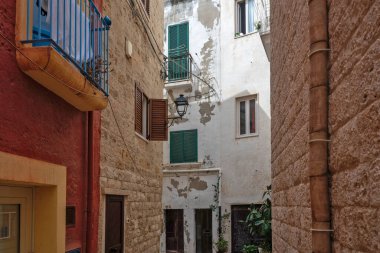 Polignano a Mare, Apulia Bölgesi 'nin muhteşem manzarası.
