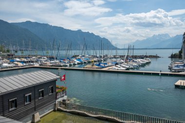 MONTREUX, SWitzERLAND - 19 Haziran 2023: Montreux, Vaud Kantonu, İsviçre Yaz Panoraması