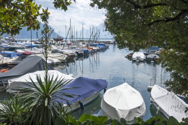 MONTREUX, SWitzERLAND - 19 Haziran 2023: Montreux, Vaud Kantonu, İsviçre Yaz Panoraması