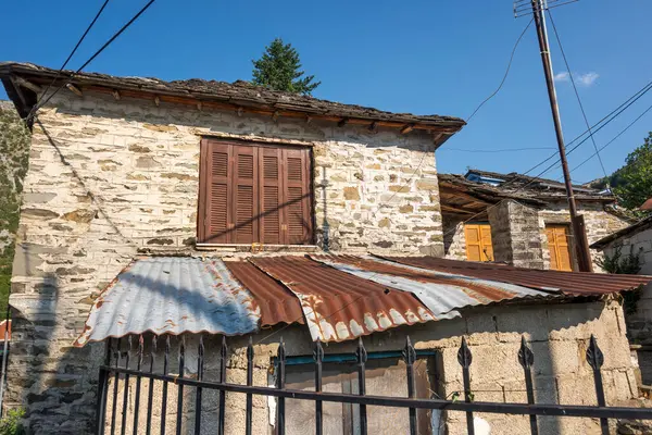 Tsepelovo, Epirus, Yunanistan 'ın inanılmaz manzarası