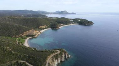 Azapiko Kuzey Sahili yakınlarındaki Sithonia kıyı şeridi, Chalkidiki, Orta Makedonya, Yunanistan