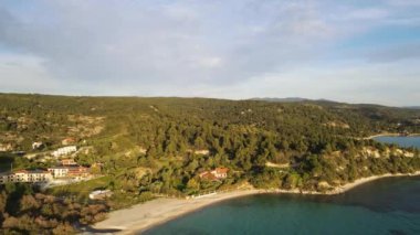 Koviou Sahili yakınlarındaki Sithonia kıyı şeridi, Chalkidiki, Orta Makedonya, Yunanistan