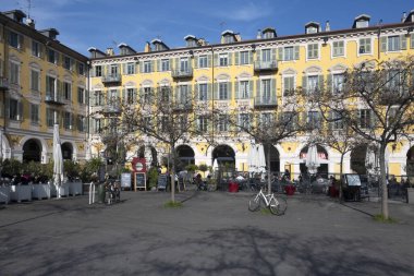 GÜZEL, FRANCE - 28 HAZİRAN 2024: Fransa 'nın Nice, Provence Alpes-Cote d' Azur şehrinin inanılmaz manzarası
