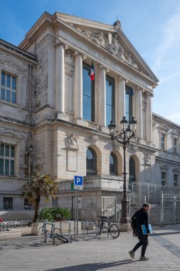 GÜZEL, FRANCE - 28 HAZİRAN 2024: Fransa 'nın Nice, Provence Alpes-Cote d' Azur şehrinin inanılmaz manzarası