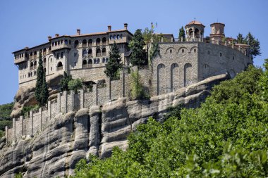 Meteora Manastırları, Teselya, Yunanistan 'ın Bahar Panoramik Manastırı