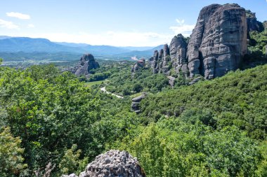 Meteora Manastırları, Teselya, Yunanistan 'ın Bahar Panoramik Manastırı