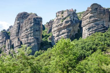 Meteora Manastırları, Teselya, Yunanistan 'ın Bahar Panoramik Manastırı