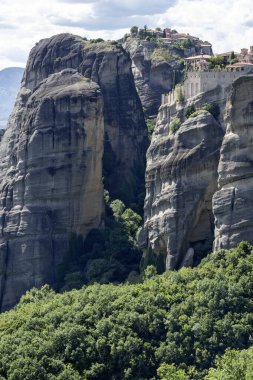 Meteora Manastırları, Teselya, Yunanistan 'ın Bahar Panoramik Manastırı