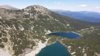 The Dead ve The Fish Lakes, Bulgaristan yakınlarındaki Rila Dağı 'nın İnanılmaz Yaz Manzarası