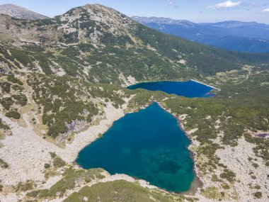 The Dead ve The Fish Lakes, Bulgaristan yakınlarındaki Rila Dağı 'nın İnanılmaz Yaz Manzarası