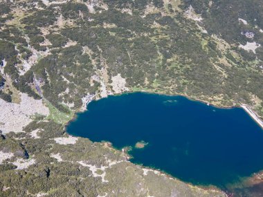 The Dead ve The Fish Lakes, Bulgaristan yakınlarındaki Rila Dağı 'nın İnanılmaz Yaz Manzarası