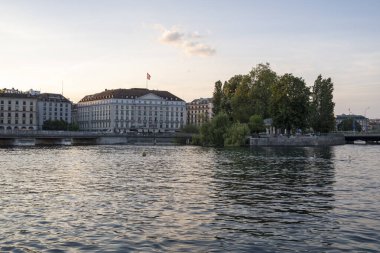 GENEVA, SWitzERLAND - 18 Haziran 2023: İsviçre 'nin Cenevre kentinin şaşırtıcı Panoraması
