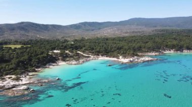 Orange Beach, Chalkidiki, Orta Makedonya ve Yunanistan yakınlarındaki Sithonia kıyı şeridinin inanılmaz manzarası
