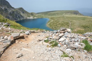 Bulgaristan 'ın Yedi Rila Gölü yakınlarındaki Rila Dağı' nın muhteşem manzarası