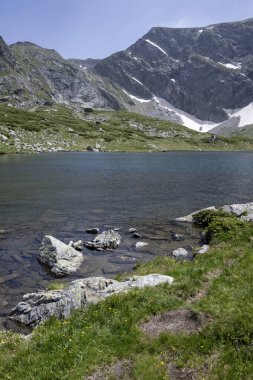 Bulgaristan 'ın Yedi Rila Gölü yakınlarındaki Rila Dağı' nın muhteşem manzarası